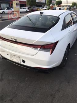 هیوندای ئەڤانتی
